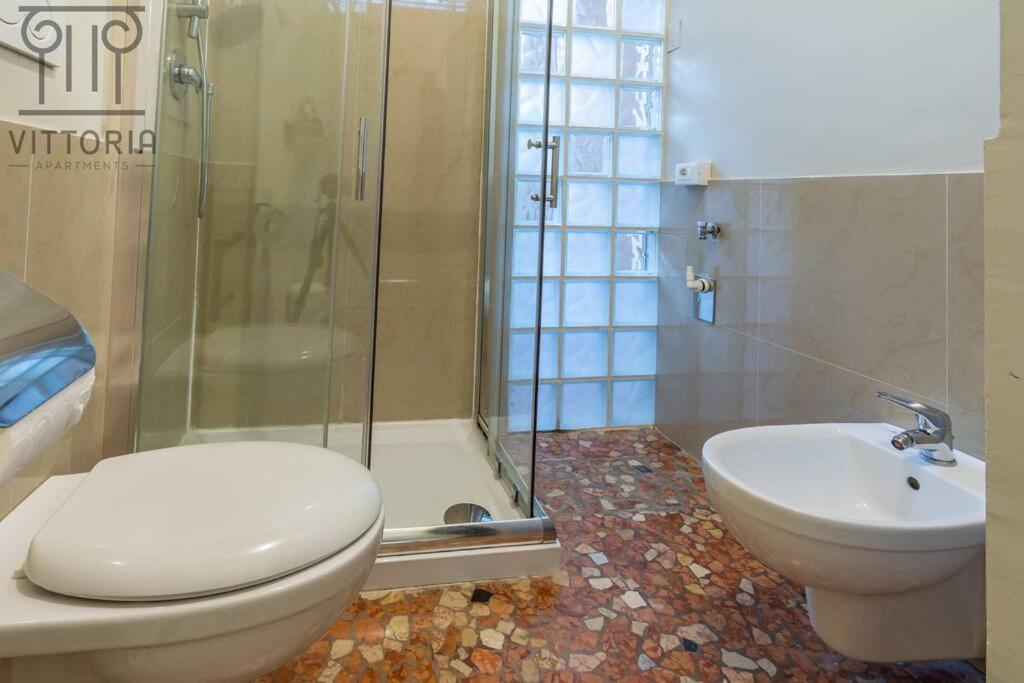 Vittoria Apartments: Viale Dante Vicenza Buitenkant foto