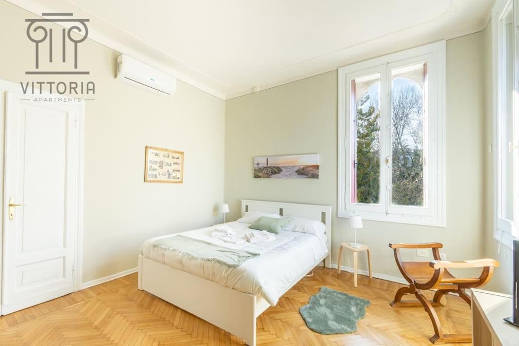 Vittoria Apartments: Viale Dante Vicenza Buitenkant foto